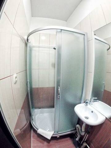 Фото номера Номер стандарт эконом Гостиница АРТ-Отель г. Череповец 4