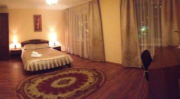 Фото номера Семейный номер Гостиница Grad Hotel г. Череповец 8